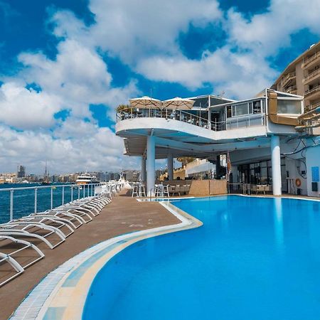 The Seafront Tower Hostel Sliema Exterior photo